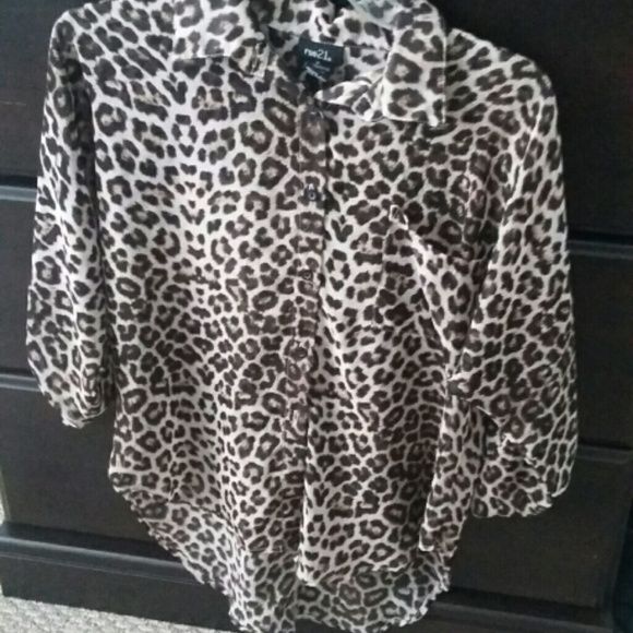 Rue 21 Leopard print shirt