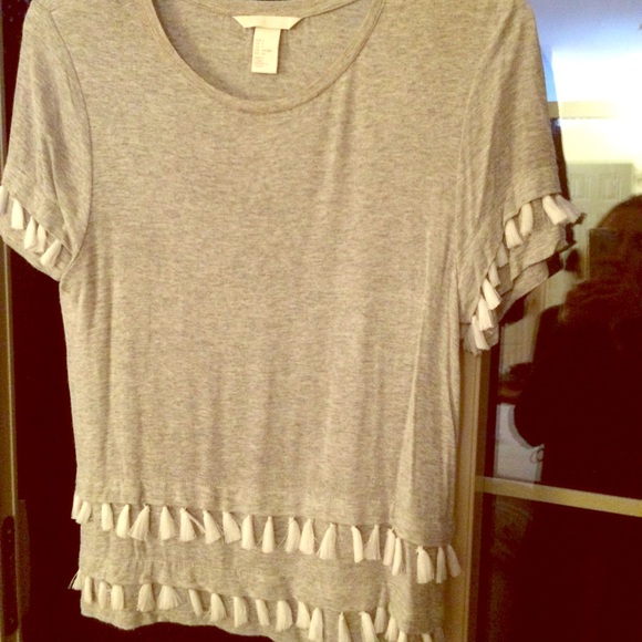 HM fringe/ tassel tee - new! Great quality