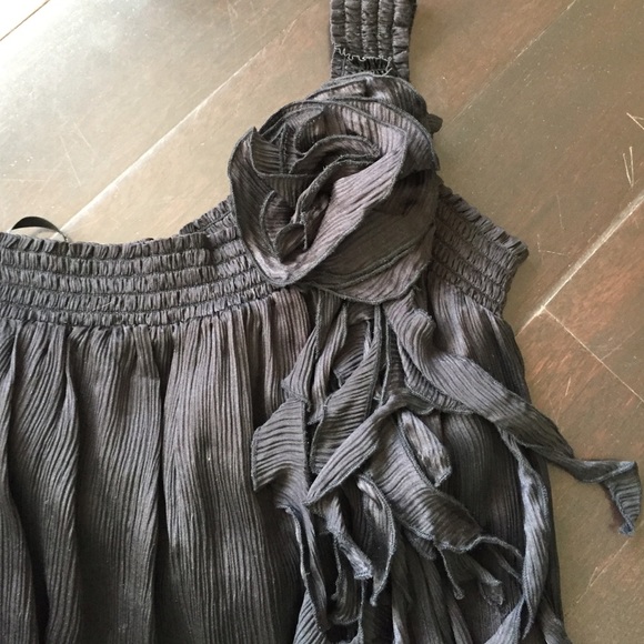 Bebe - Picture 3 of 4