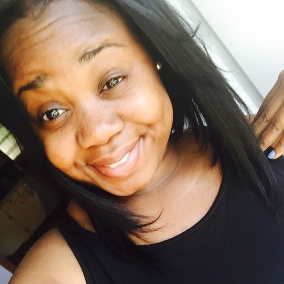 Meet your Posher, Simonah - Picture 1 of 1
