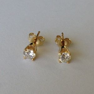 New 0.70ct Diamond With 14k Yellow Gold Earrings