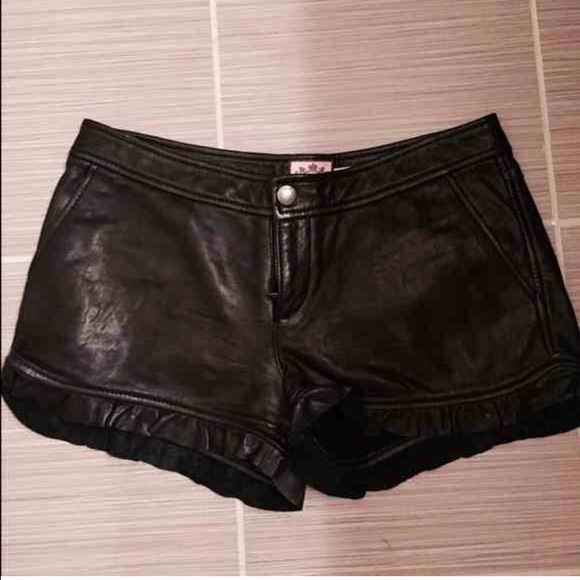 Juicy Couture Pants - LEATHER SHORTS💕