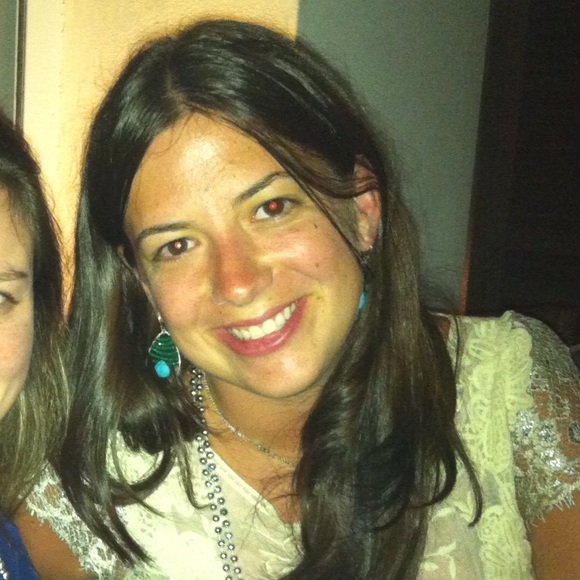 Meet your Posher, Danielle