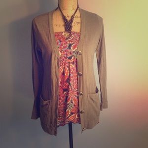 Light weight cardigan