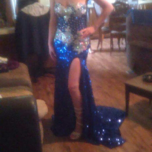 Prom dress