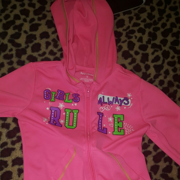 2 piece outfit size 4t - Picture 2 of 3