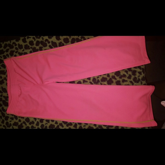 2 piece outfit size 4t - Picture 3 of 3