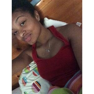 Meet your Posher, Cyrena