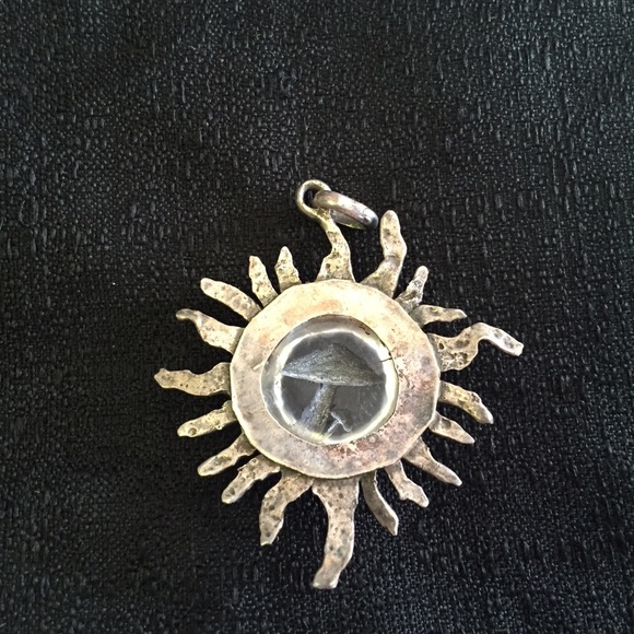 Charm - Picture 2 of 2