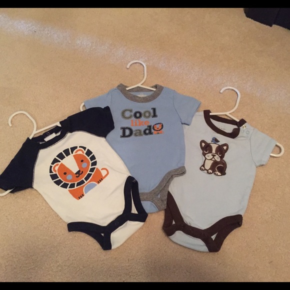 0-3 old navy onesies. Euc. Set of three