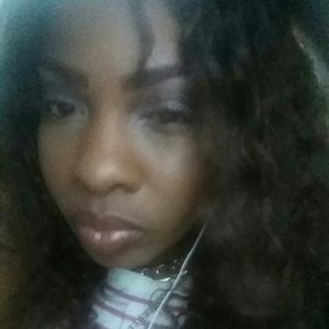 Meet your Posher, Keren