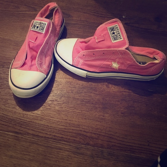 Converse Shoes - Pink Converse One Star