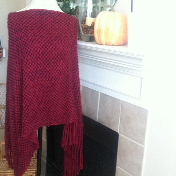 Sweaters - Red poncho