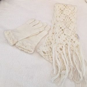 White House Black market Scarf & Gloves