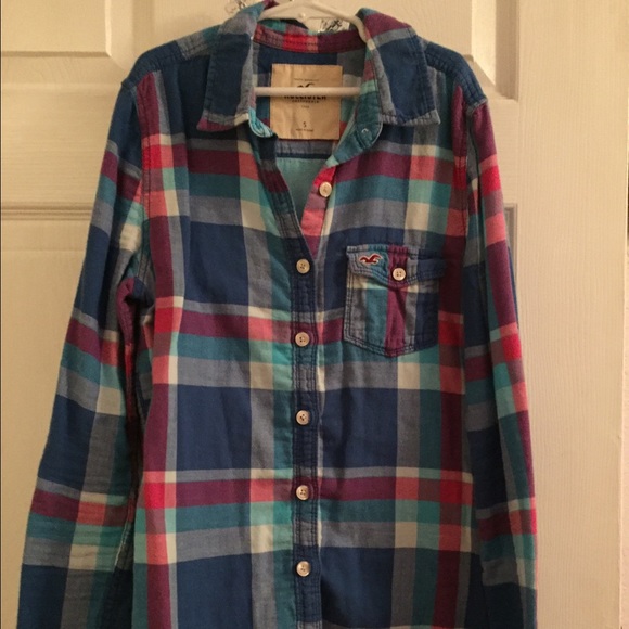 Hollister blue and pink plaid long sleeve