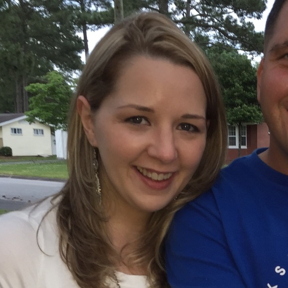 Meet your Posher, Mary - Picture 1 of 1