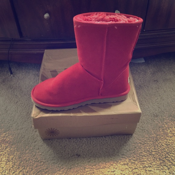Red uggs