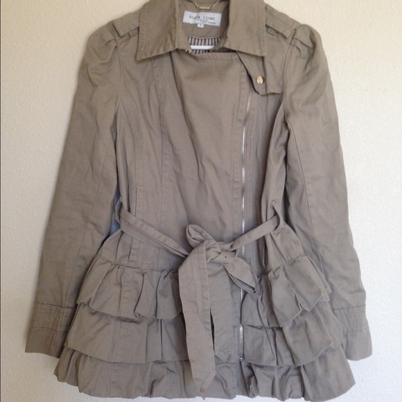 Fun trench coat