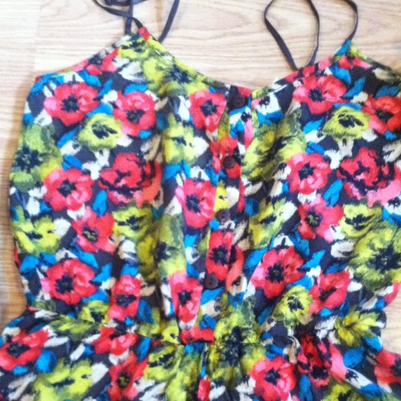 ❌SOLD IN BUNDLE ❌Kimchi Blue romper - Picture 4 of 4