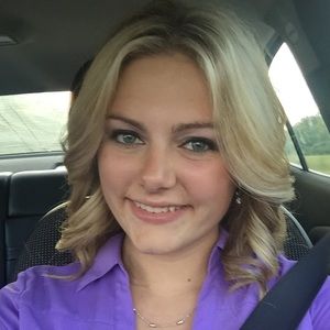 Meet your Posher, Jackie