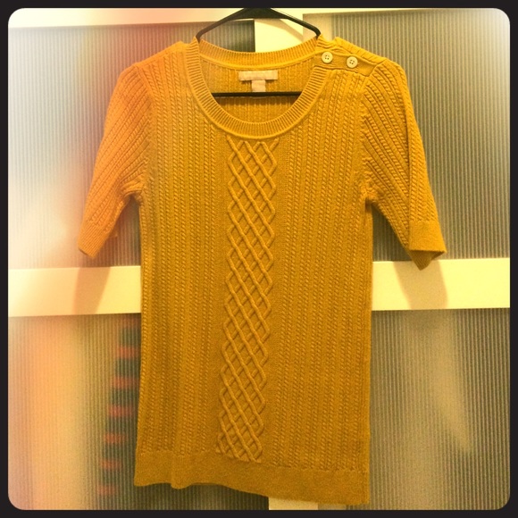 Short sleeve Banana Republic sweater