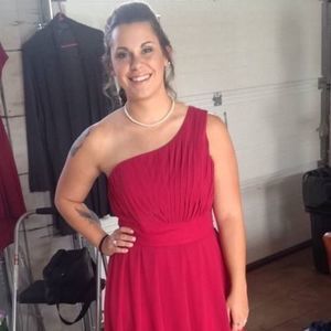 Meet your Posher, Amy