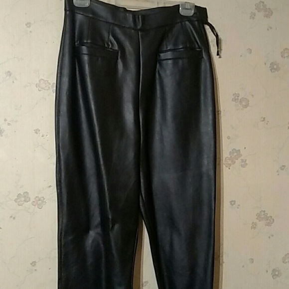 Pants - Picture 4 of 4