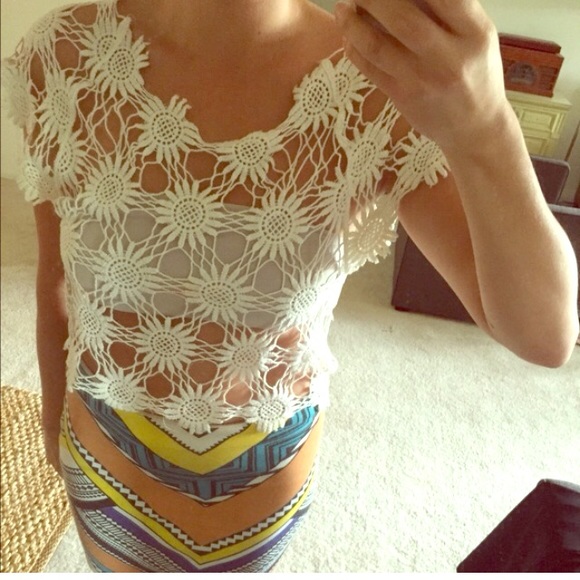 Top - Picture 3 of 3