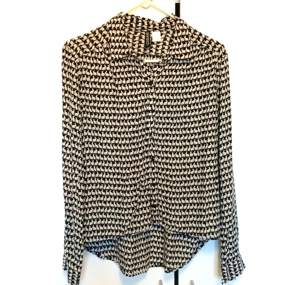🚫SOLD🚫 Printed Button Down Blouse
