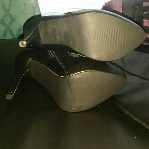 ***sold!***Thigh high studded boots - Picture 4 of 4