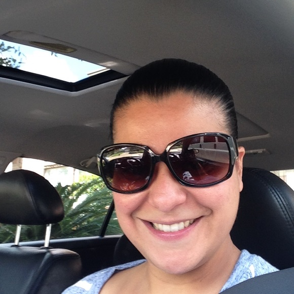 Meet your Posher, Rosi