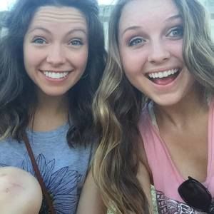 Meet your Posher, Caroline