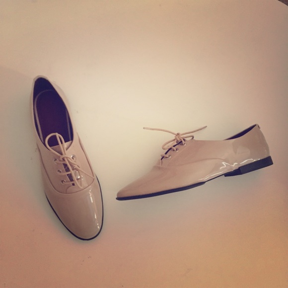 Zara trafaluc Oxford shoes.