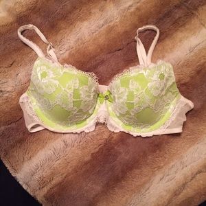 Victoria's Secret bra