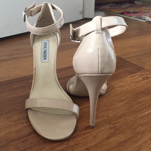 Steve Madden Nude Heel