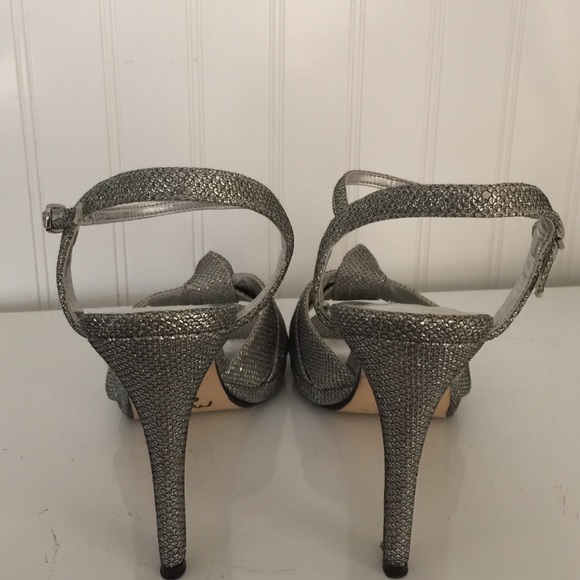 SILVER EVENING SHOES - Picture 2 of 3