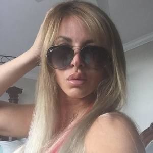 Meet your Posher, Chriss