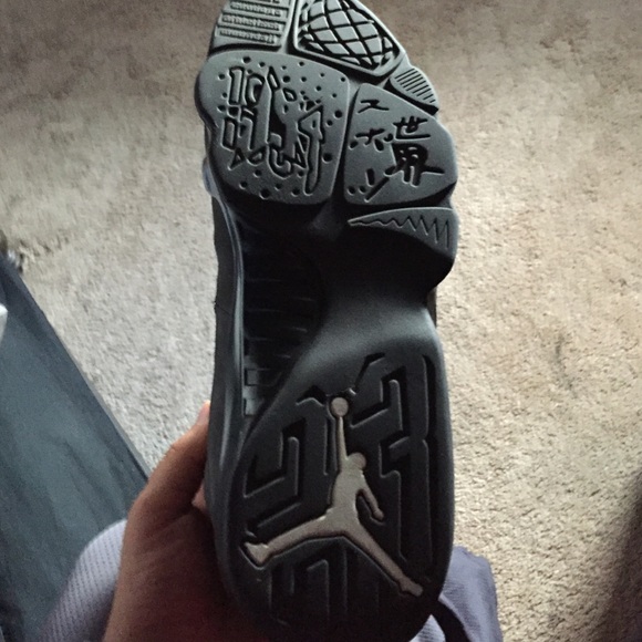 Jordan 9s anthracite - Picture 3 of 4