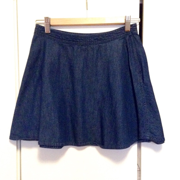 🚫SOLD🚫 Denim Skater Skirt