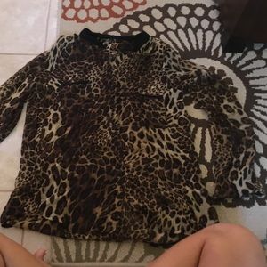 Shear leopard top