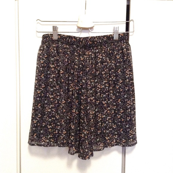 🚫SOLD🚫 Floral Skater Skirt