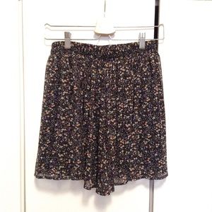 🚫SOLD🚫 Floral Skater Skirt