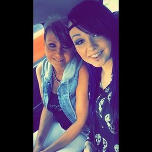 Meet your Posher, Joyce