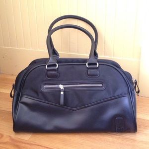 Puma bowler bag black