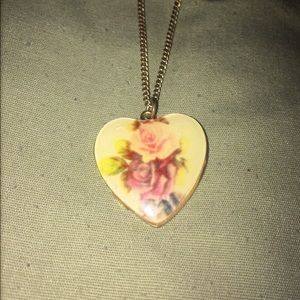 Enamel heart necklace!