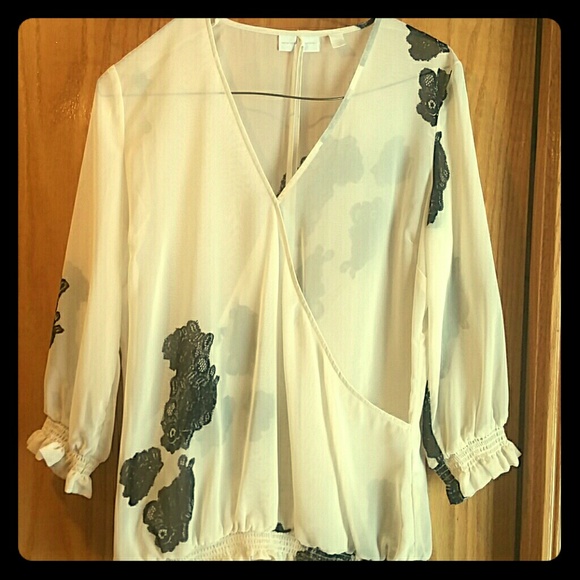 Cute Lace Blouse - Picture 1 of 2