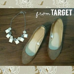 Taupe flats!