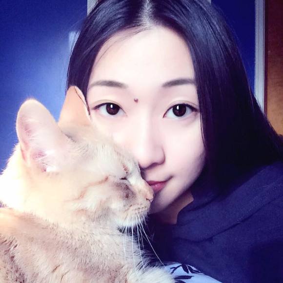 Meet your Posher, Ula