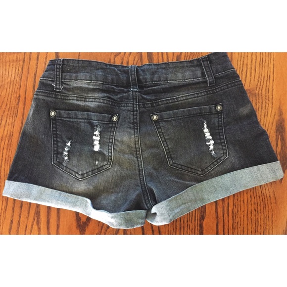 Wax Jeans Tribal Print Shorts - Picture 2 of 3