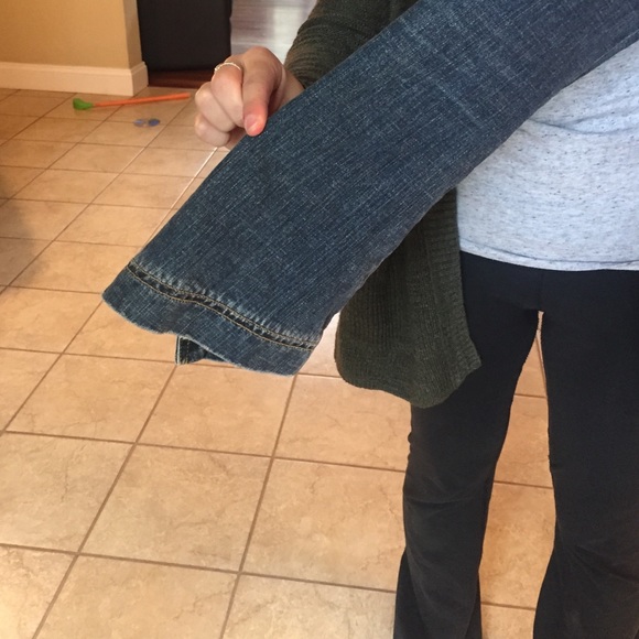 Jean jacket - Picture 4 of 4